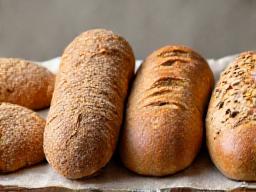 Glutenfreies veganes Brot und gesunde Alternativen